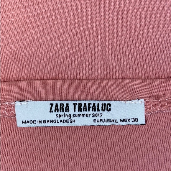 Zara Trafaluc Raw Edge Short Sleeve T Shir… - Picture 3 of 3